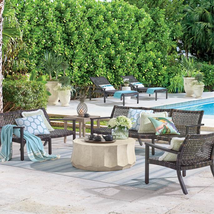 Isola-Outdoor-Furniture-Collection-on-Poolside-Patio